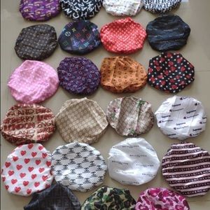 Durags, bonnets and head scarfs